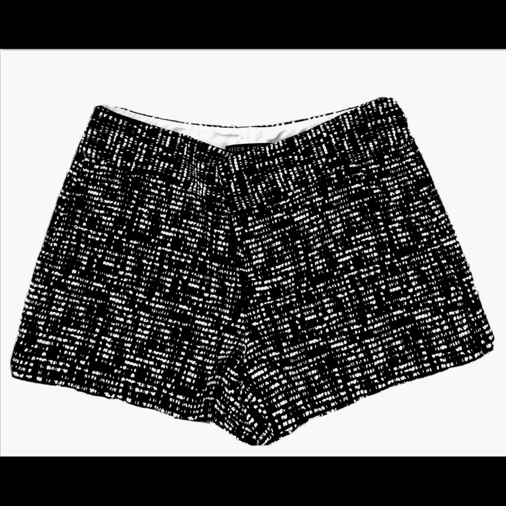 Alice + Olivia employed caddy textured shorts